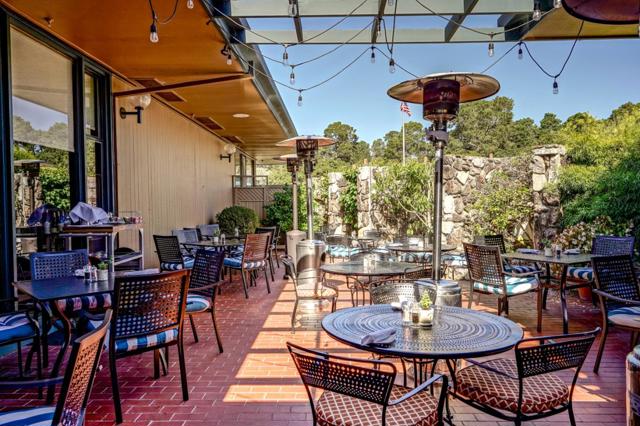 31 Del Mesa Carmel, Carmel CA: https://media.crmls.org/mediaz/195f6c55-80b0-4ed1-bea8-71efc43ead42.jpg