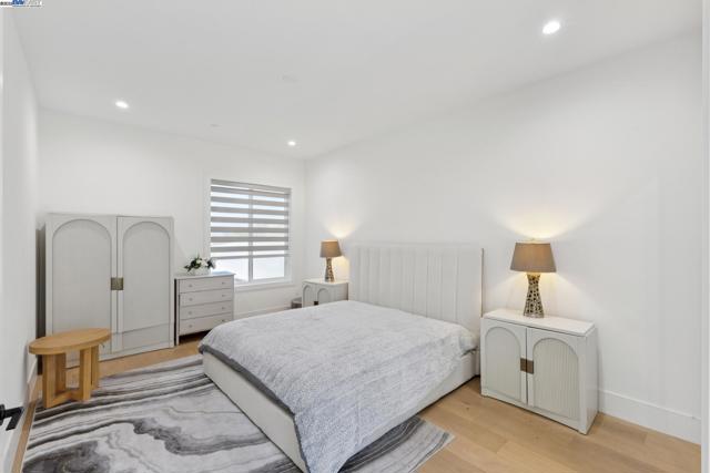 3606 Sarita St, Hayward CA: https://media.crmls.org/mediaz/196190df-769c-45ca-b713-9b3fcba18349.jpg