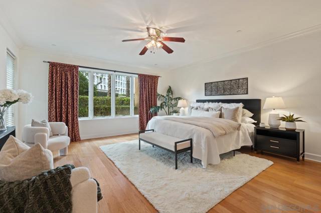 1040 Genter St, La Jolla CA: https://media.crmls.org/mediaz/196235ad-560c-439e-919e-c2e88c071b4d.jpg