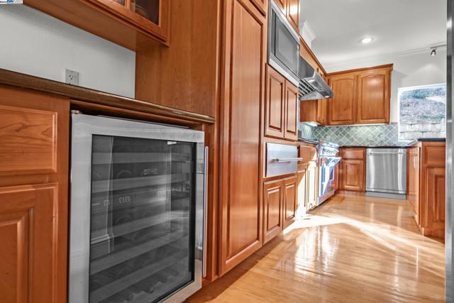 Image 18 of 51 For 3120 Huntington Ct