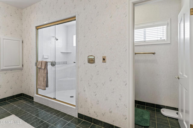 10885 Citrus Drive, Moorpark CA: https://media.crmls.org/mediaz/1962565c-037d-4a2b-b9a0-095a09f044d1.jpg