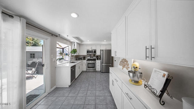 1684 San Joaquin Avenue, Ventura CA: https://media.crmls.org/mediaz/196403b3-dd7f-47f2-9cd2-27258f37efcf.jpg