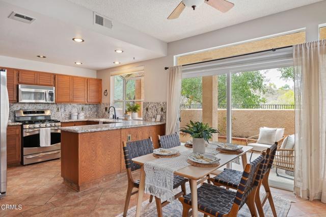 Dining Area/Kitchen