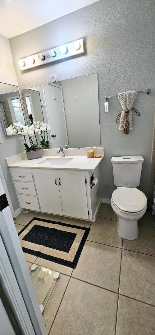 205 Del Valle Circle, El Sobrante CA: https://media.crmls.org/mediaz/19657644-a79d-4c57-b355-cd53124e00f2.jpg