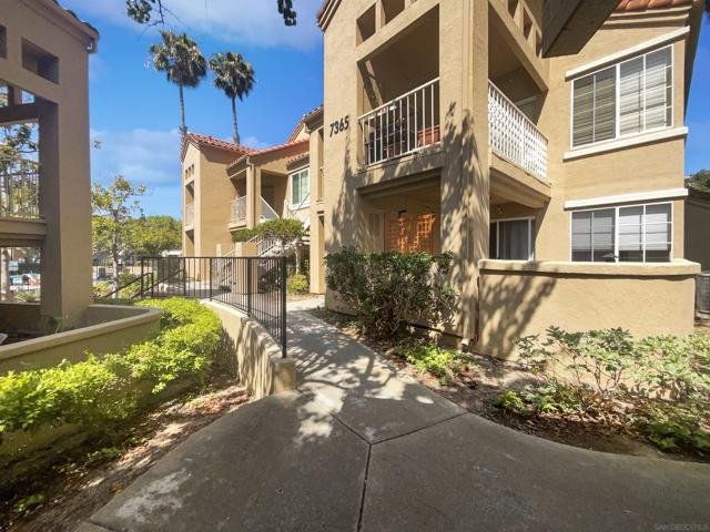 7365 Calle Cristobal, San Diego, California 92126, 1 Bedroom Bedrooms, ,1 BathroomBathrooms,Condominium,For Sale,Calle Cristobal,240014808SD