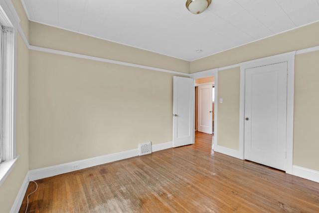 222 Holyoke, San Francisco CA: https://media.crmls.org/mediaz/196902b6-c5a9-4cac-997f-1038685a8f7a.jpg