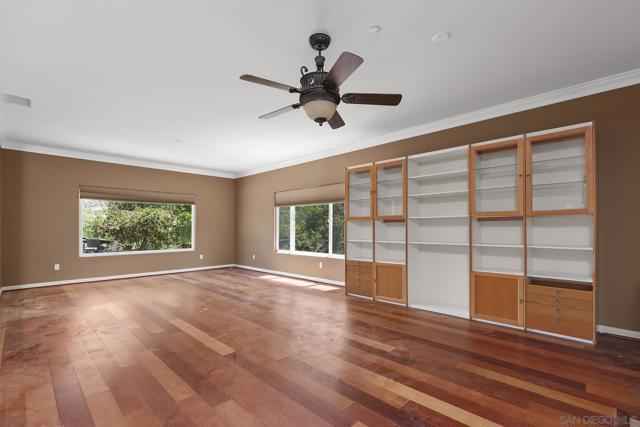 25151 Hereford Dr, Ramona CA: https://media.crmls.org/mediaz/196960cb-0720-43e9-829b-ca21d5f05645.jpg