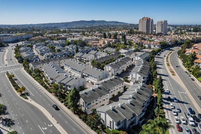 Detail Gallery Image 34 of 34 For 4094 Mahaila Ave #B,  San Diego,  CA 92122 - 3 Beds | 2/1 Baths