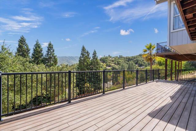 1501 Welburn Avenue, Gilroy CA: https://media.crmls.org/mediaz/196b8ed9-f943-444b-8e83-484f832ba9fd.jpg