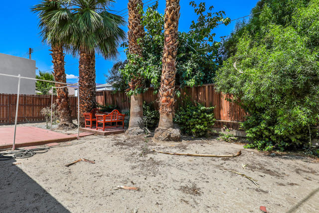 51191 Avenida Herrera, La Quinta CA: https://media.crmls.org/mediaz/196c197c-8b6a-49c7-9cdb-501d48556333.jpg