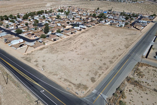 0 Lenwood Road, Barstow CA: https://media.crmls.org/mediaz/196d2f2b-e64f-4510-992f-3edb7ea4cefc.jpg