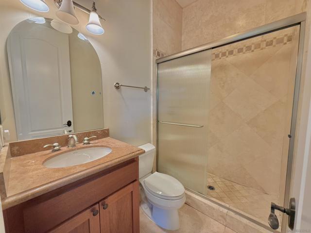 9189 Vista Entrada, Lakeside CA: https://media.crmls.org/mediaz/196d8c85-12f9-4f59-8217-716233c11f58.jpg