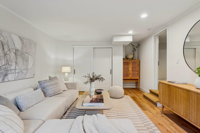 Image 41 of 58 For 3938 Oakmore Rd