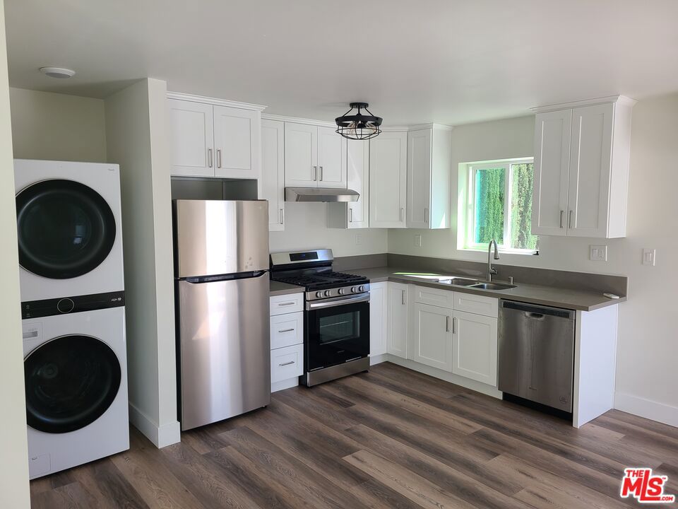 19115 Bessemer Street