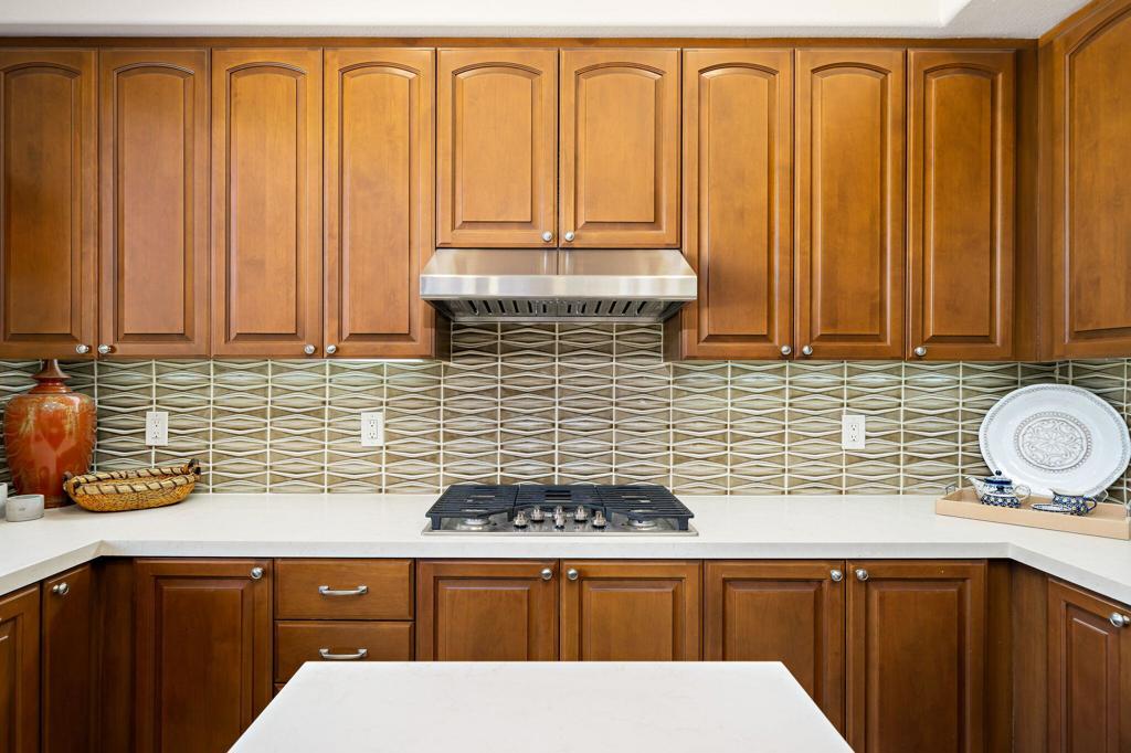 MLS #219136684DA image #5