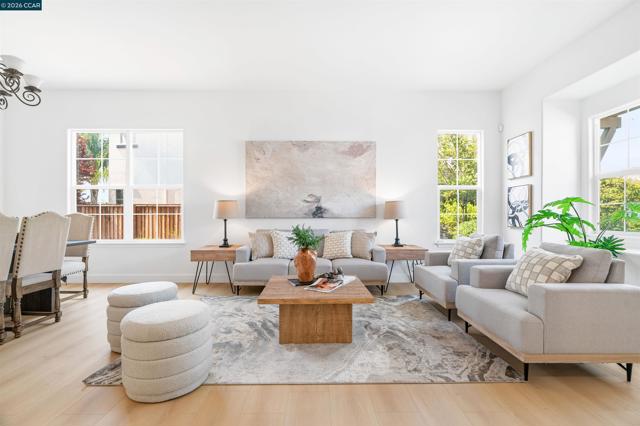 Image 11 of 55 For 2650 Casella Way