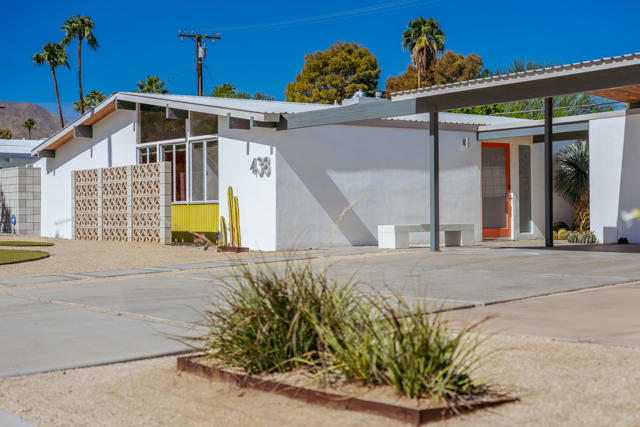438 E Racquet Club Road, Palm Springs, CA 92262
