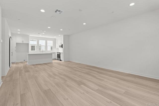 2508 Chamomile Lane, Carlsbad CA: https://media.crmls.org/mediaz/1970dbf8-2592-4889-8d77-21a90c8683d3.jpg