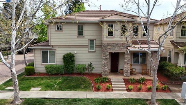 107 Limestone Cmn, Livermore CA: https://media.crmls.org/mediaz/19715f08-8077-4942-a7a1-3c124d87bfc9.jpg