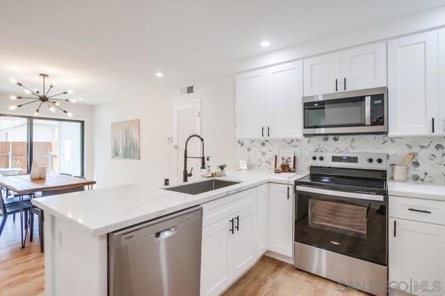 9855 Guisante Terrace, San Diego CA: https://media.crmls.org/mediaz/1971722f-2c63-416b-84bc-d0a7fb6314b6.jpg