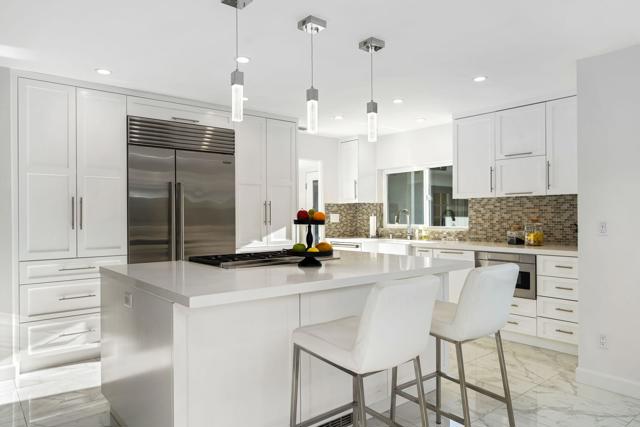 76140 Fairway Drive, Indian Wells CA: https://media.crmls.org/mediaz/1972c65b-d406-4c4b-b5b4-6021b9479af1.jpg