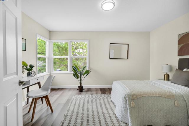 19157 San Miguel Ave, Castro Valley CA: https://media.crmls.org/mediaz/1973d623-d863-4c4d-b255-a49f8a188f77.jpg
