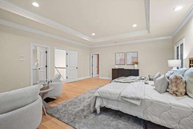 2855 Churchill Drive, Hillsborough CA: https://media.crmls.org/mediaz/19740895-89e5-45a4-bf00-9612294a61c8.jpg