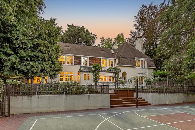 12791 Normandy Lane, Los Altos Hills CA: https://media.crmls.org/mediaz/19746b25-c33e-4405-b2ee-94ca78424f53.jpg