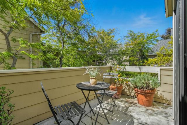 1090 Shoreline Drive, San Mateo CA: https://media.crmls.org/mediaz/19751b6e-f54e-439d-8486-0578ec490c6d.jpg