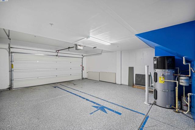 37336 Duckling Ter, Fremont CA: https://media.crmls.org/mediaz/19765081-9879-4754-8430-8fc335501dd1.jpg