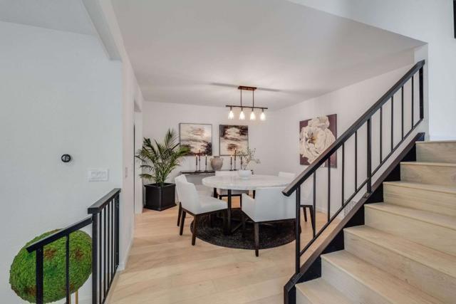 228 Sand Hill Circle, Menlo Park CA: https://media.crmls.org/mediaz/19767cd3-80ac-484b-b70a-9f3e527b38c7.jpg