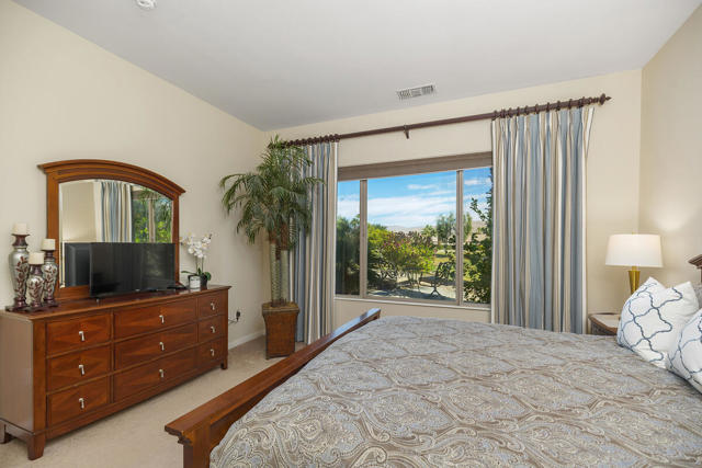 81126 Avenida Lorena, Indio CA: https://media.crmls.org/mediaz/197a069a-a894-4800-8e48-b33be0e3cd12.jpg