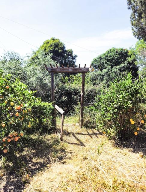 Detail Gallery Image 6 of 9 For 5603 Winchester St, San Diego,  CA 92139 - 2 Beds | 1 Baths