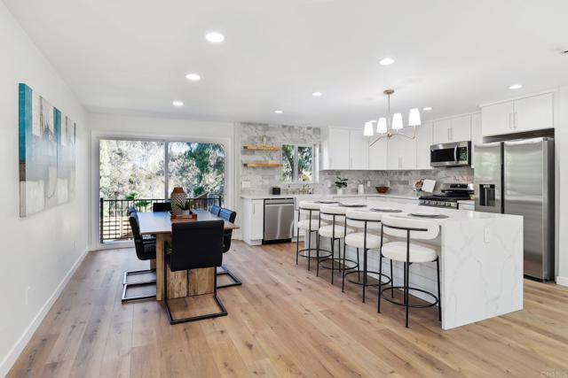 Image 17 of 65 For 589 Tyrone Street