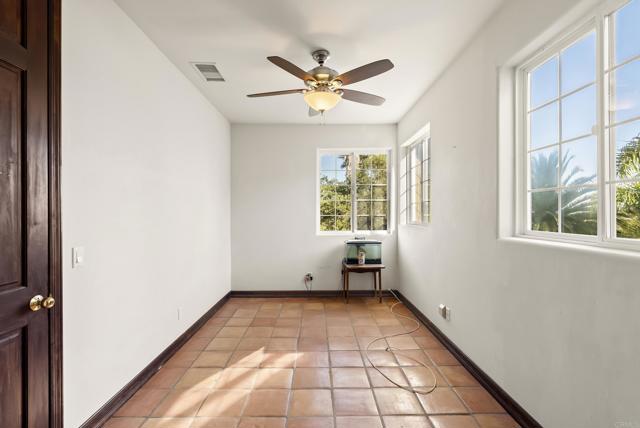 Detail Gallery Image 36 of 53 For 28889 Anderson Ct, Escondido,  CA 92026 - 4 Beds | 4 Baths