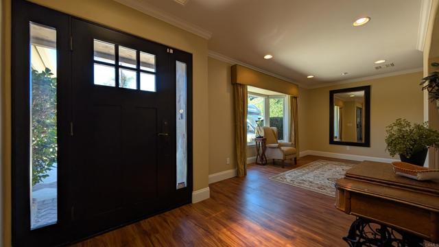 Detail Gallery Image 11 of 39 For 3167 Carnegie Pl, San Diego,  CA 92122 - 3 Beds | 3 Baths