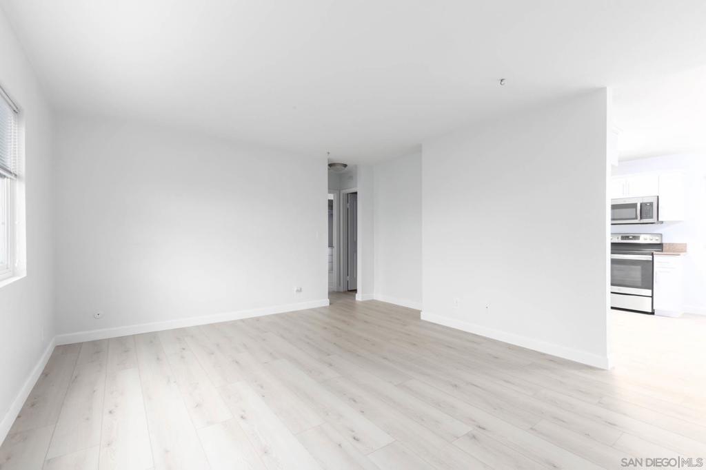 6750 Beadnell Way - photo 10