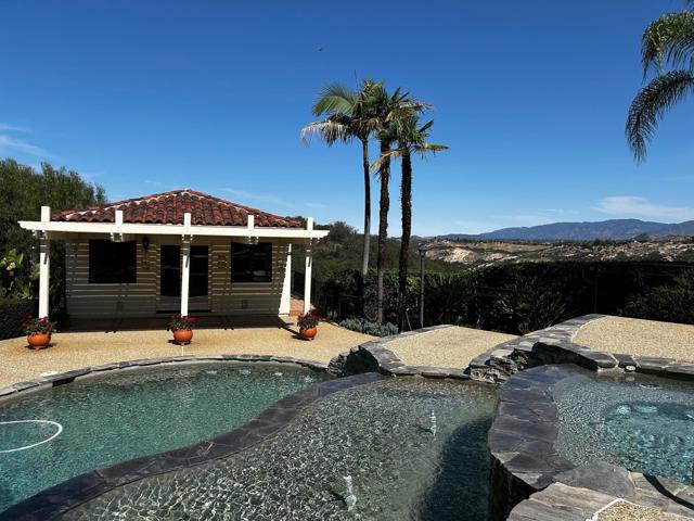 Detail Gallery Image 4 of 6 For 14198 Ridge Canyon Rd, Valley Center,  CA 92082 - 4 Beds | 2/1 Baths