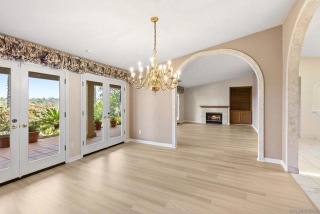 6518 Monte Fuego, Rancho Santa Fe CA: https://media.crmls.org/mediaz/197c8cc8-e6e9-4504-b0fc-bd3ebf15e1b2.jpg