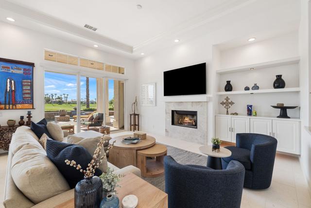 51464 Marbella Court, La Quinta CA: https://media.crmls.org/mediaz/197d2537-9f66-44ca-a268-f898bdd1c290.jpg