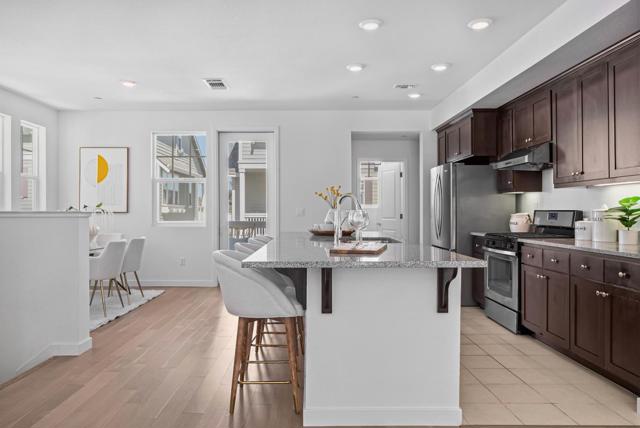 119 Orbit Way, Mountain View CA: https://media.crmls.org/mediaz/197d2ab9-02bb-4415-a286-295450545419.jpg