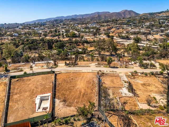646 Las Lomas Avenue photo 5