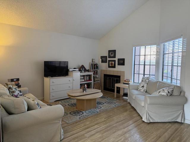 42285 Sultan Avenue, Palm Desert CA: https://media.crmls.org/mediaz/197e2100-c708-4f85-8080-50412647a1d9.jpg