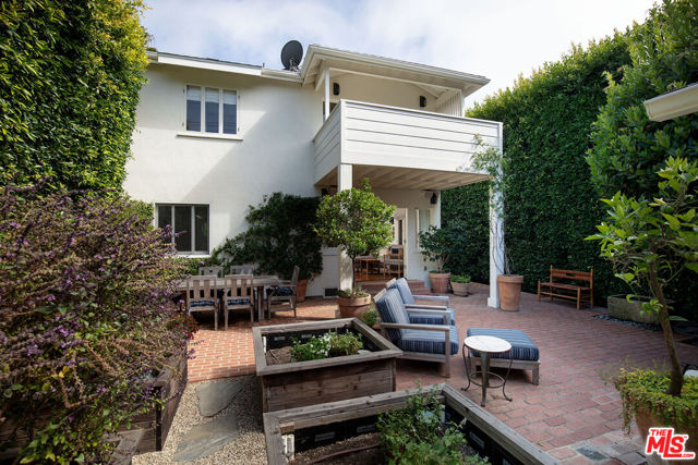 Drew Fenton | 545 Swarthmore Avenue Pacific Palisades CA | MLS: 6844581