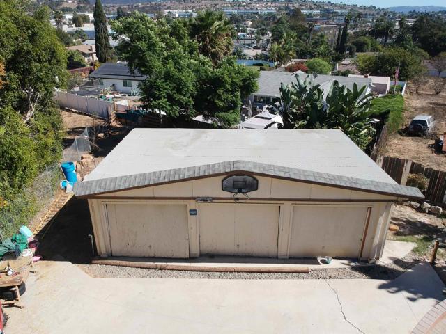 Image 23 of 29 For 2444 El Sereno Way