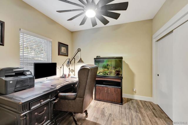 Image 31 of 60 For 19304 Starvale Ln