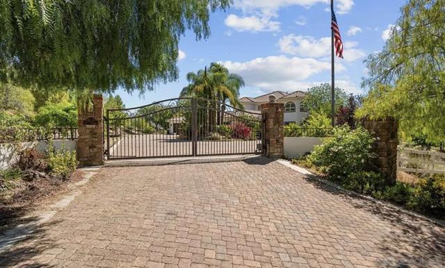 21100 Paseo Montana, Murrieta CA: https://media.crmls.org/mediaz/19812999-fa93-4f89-9f1d-3ac7a596959b.jpg