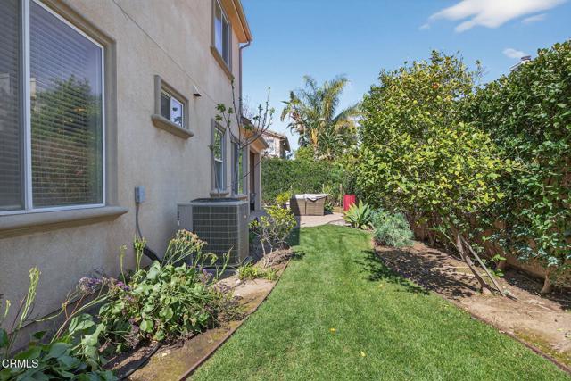 Detail Gallery Image 5 of 42 For 8514 Morningstar Ln, Canoga Park,  CA 91304 - 4 Beds | 4 Baths