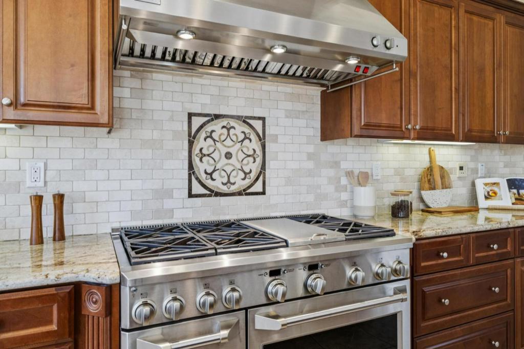 MLS #ML82009994 image #11