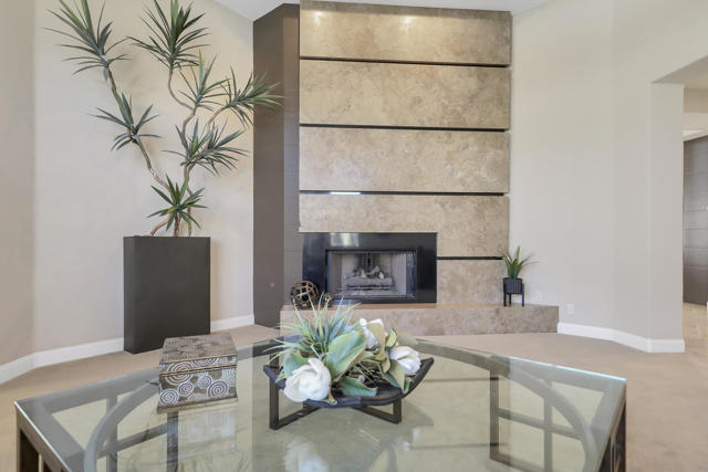 41800 Jones Drive, Palm Desert CA: https://media.crmls.org/mediaz/198437f8-1c7f-4441-8e40-d71c4bbc1213.jpg